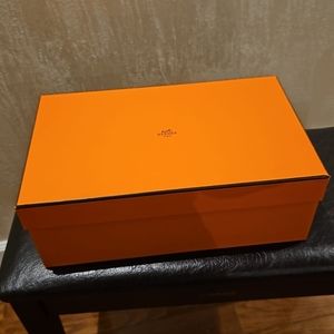 HERMÈS